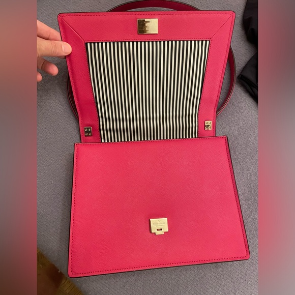 Beautiful dark pink shoulder bag - Picture 4 of 6